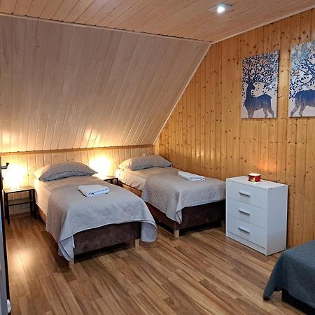 Noclegi Pod Modrzewiem Powidz  Exteriör bild