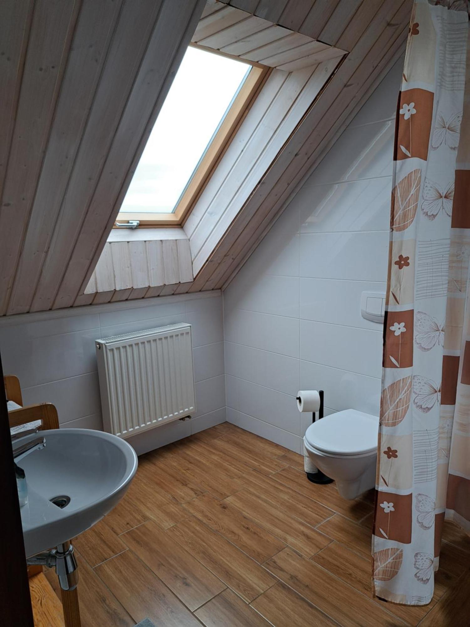 Noclegi Pod Modrzewiem Powidz  Exteriör bild